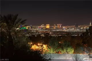 Photo #1: 2263708 Listing 