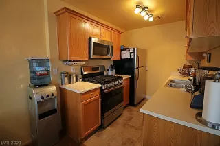 Photo #4: 2263717 Listing