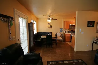 Photo #6: 2263717 Listing