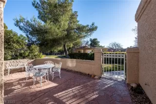 Photo #2: 2263784 Listing