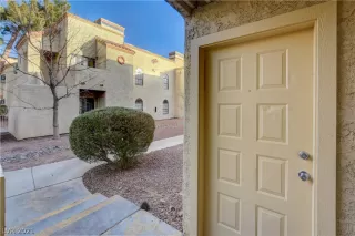 Photo #5: 2263799 Listing