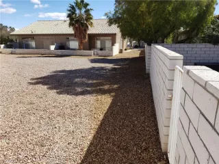 Photo #2: 2263817 Listing