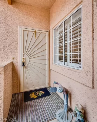 Photo #4: 2263828 Listing 