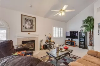 Photo #6: 2263828 Listing 