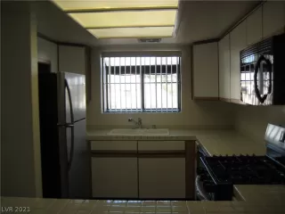 Photo #3: 2263834 Listing 