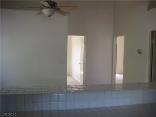 Photo #4: 2263834 Listing 