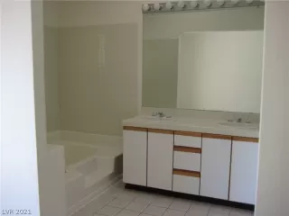 Photo #6: 2263834 Listing 