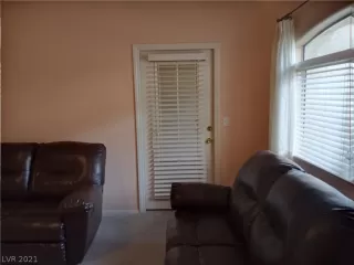 Photo #6: 2263873 Listing 