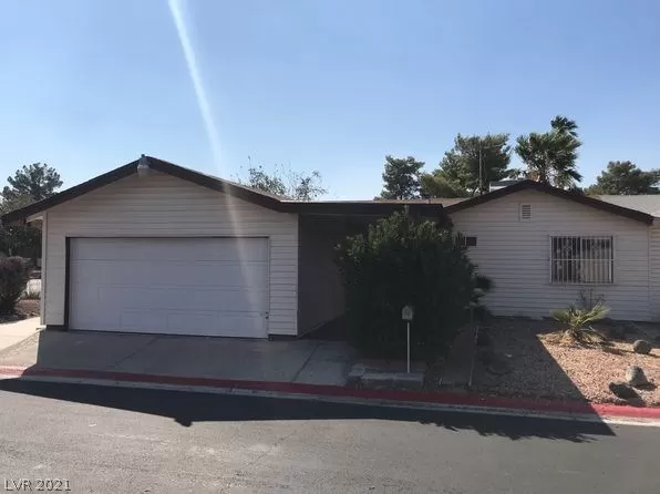 MLS: 2263897 Condo For Sale