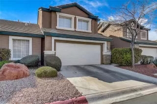 Photo #1: 2263909 Listing