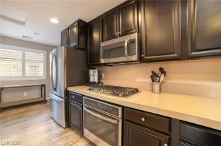 Photo #2: 2263917 Listing 