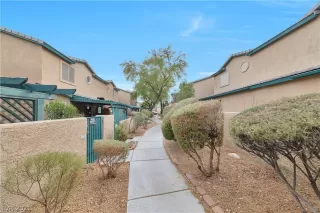 Photo #2: 2263951 Listing