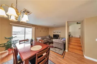 Photo #4: 2263951 Listing