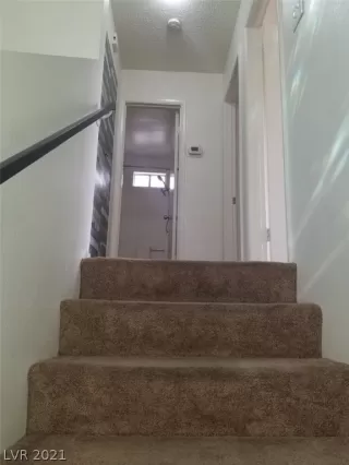 Photo #6: 2263952 Listing