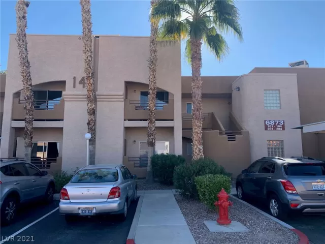 MLS: 2263978 Condo For Sale