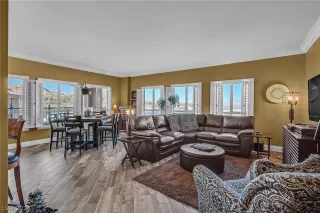 Photo #6: 2263986 Listing