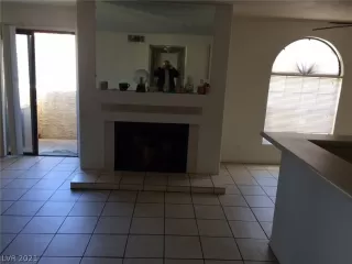 Photo #1: 2264060 Listing 