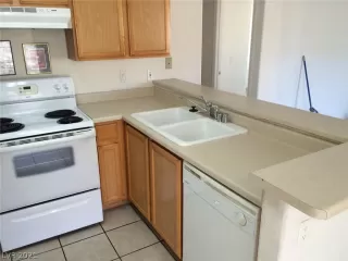 Photo #2: 2264060 Listing 