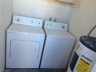 Photo #3: 2264060 Listing 