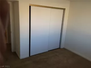 Photo #4: 2264060 Listing 