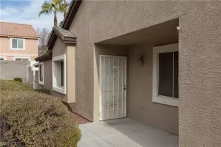 Photo #2: 2264072 Listing