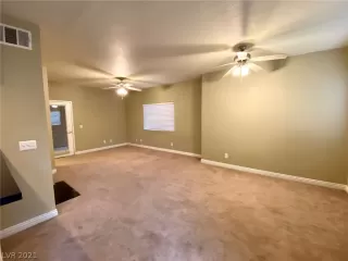 Photo #6: 2264079 Listing 