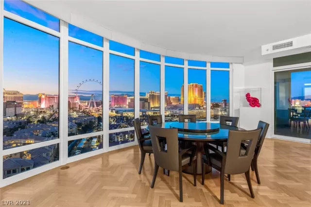 MLS: 2264119 Condo For Sale