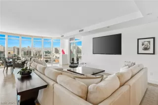 Photo #2: 2264119 Listing 