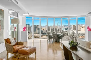 Photo #4: 2264119 Listing 