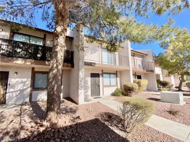 MLS: 2264139 Condo For Sale