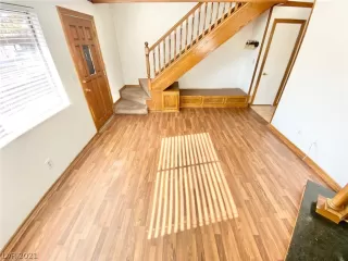 Photo #2: 2264139 Listing 