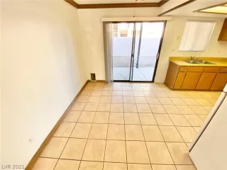 Photo #4: 2264139 Listing 