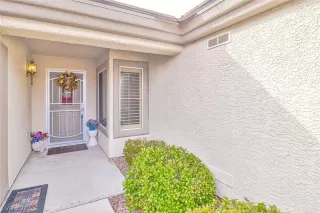 Photo #3: 2264146 Listing