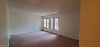 Photo #4: 2264163 Listing 