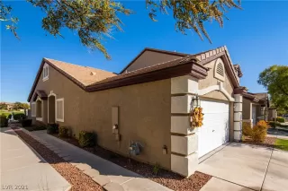 Photo #1: 2264176 Listing 