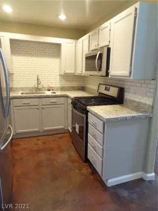 Photo #6: 2264225 Listing 