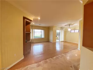 Photo #3: 2264255 Listing 