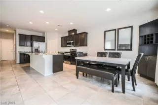 Photo #4: 2264259 Listing 