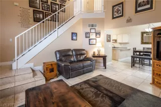 Photo #2: 2264266 Listing 