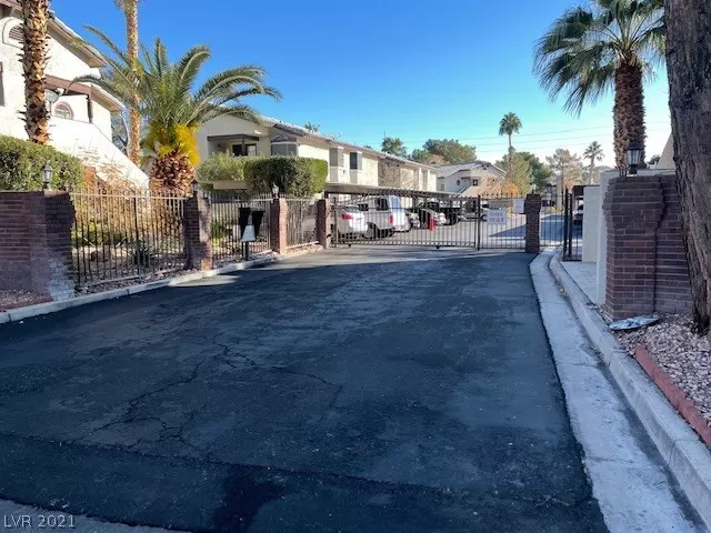 MLS: 2264283 Condo For Sale