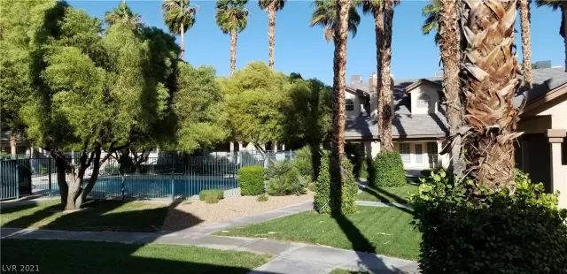 MLS: 2264298 Condo For Sale