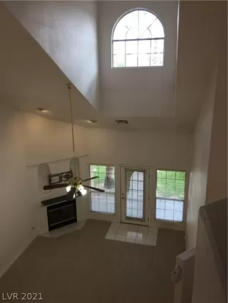 Photo #2: 2264298 Listing