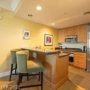 Photo #1: 2264299 Listing 