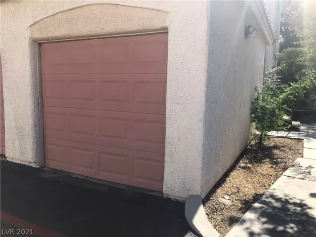 MLS: 2264306 Condo For Sale