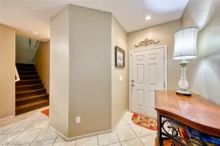 Photo #3: 2264330 Listing