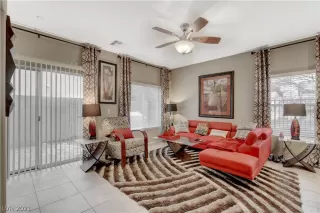 Photo #3: 2264339 Listing