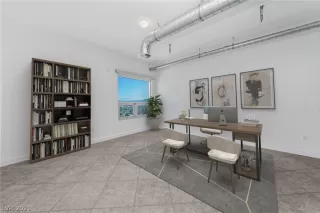 Photo #6: 2264357 Listing