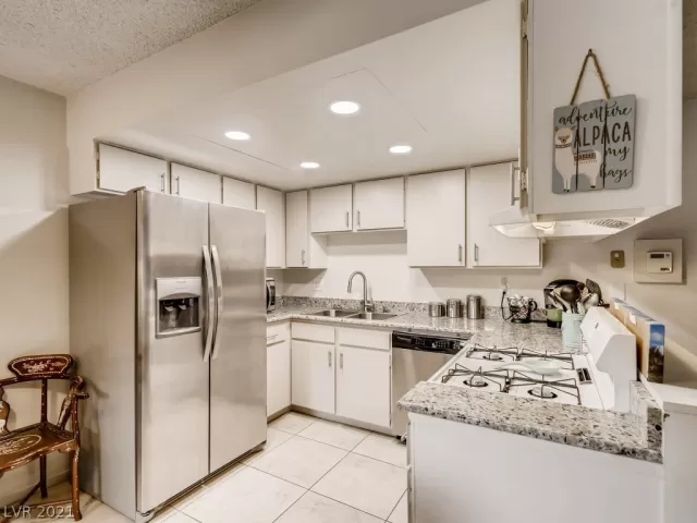 MLS: 2264421 Condo For Sale