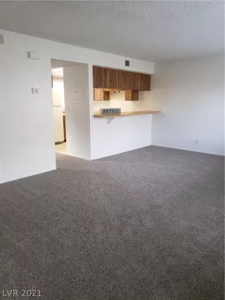 Photo #1: 2264461 Listing 