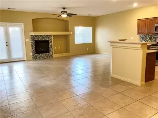 Photo #3: 2264643 Listing 